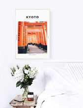 Load image into Gallery viewer, Kyoto &#39;Fushimi Inari Taisha&#39; Print
