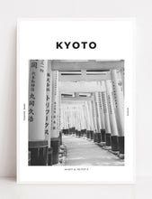 Load image into Gallery viewer, Kyoto &#39;Fushimi Inari Taisha&#39; Print
